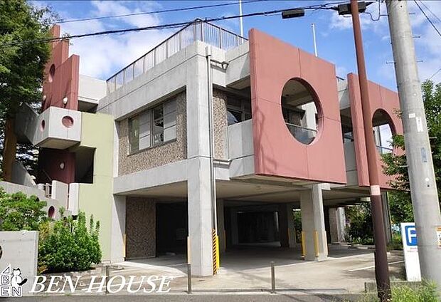 港南つくしんぼ保育園 徒歩13分。近くに保育施設が点在しているので、お仕事帰りのお迎えもスムーズです♪ 990m