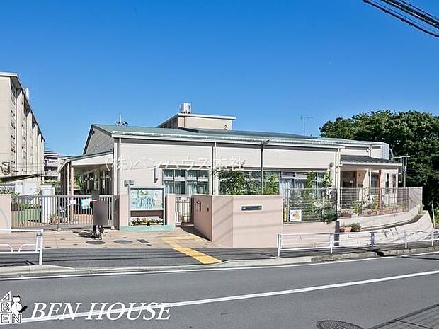 横浜市白根保育園 徒歩4分。通勤後にもお迎えに行きやすい距離の保育園です。 310m