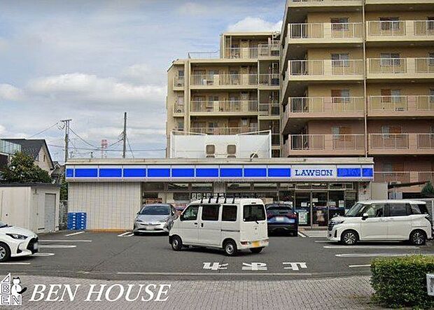 ローソン川崎小田二丁目店 徒歩6分。時間がない時にさっと寄れて便利なコンビニ。 480m