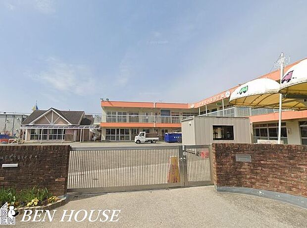 ふかみ幼稚園 徒歩19分。教育面に力を入れている幼稚園です。就学前のお子様のコミュニティ作りにも◎ 1450m