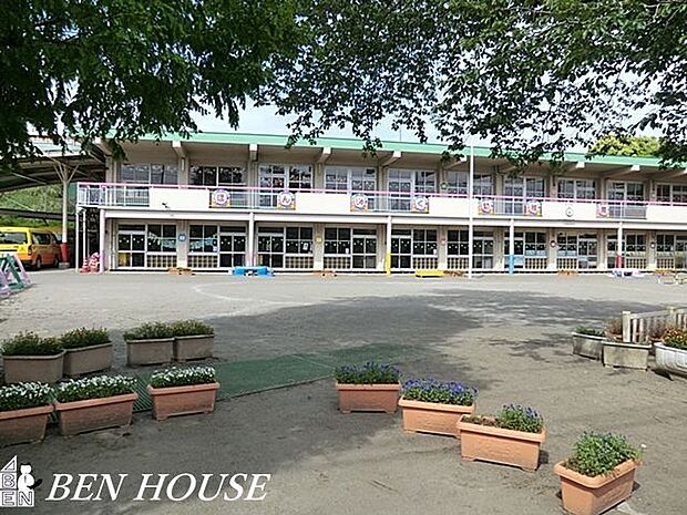 本宿幼稚園 徒歩8分。教育機関も近く、お迎えもスムーズです! 640m