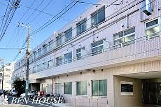 本牧病院 徒歩25分。万が一際に必要になる病院。近所にあることで安心につながります。 1950m