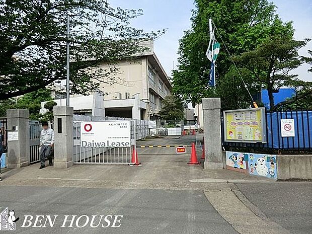 川崎市立旭町小学校 徒歩8分。教育施設が近くに整った、子育て世帯も安心の住環境です。 600m