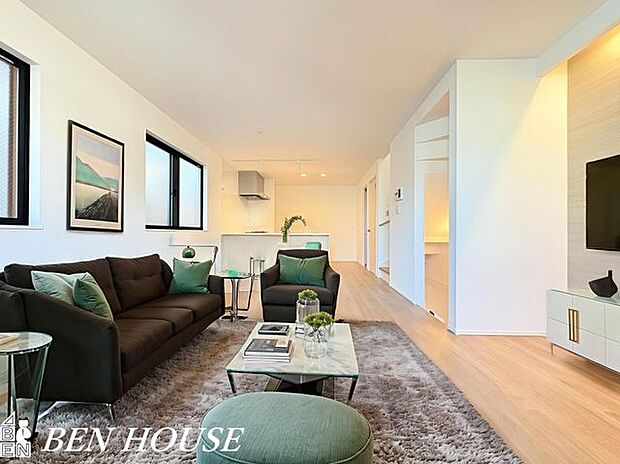 ・本画像はCGで作成しており、実際に現地に家具は置かれておりません。また、価格に家具は含まれておりません。