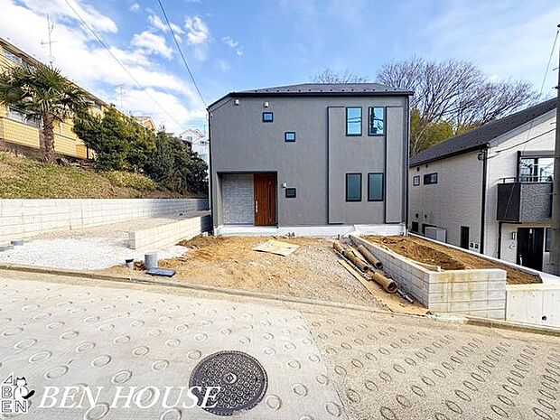 外観・閑静な住宅地で叶える穏やかな新生活！緑豊かで居心地の良い家族で過ごしやすい環境です。