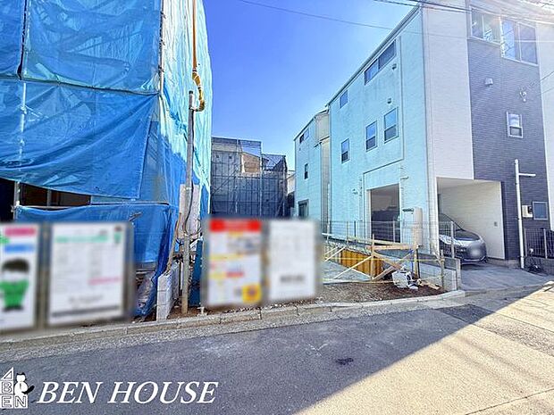 カースペース・自宅敷地内に車を停められる安心感があり、毎日の移動や買い物もスムーズに行える便利なカースペースです。