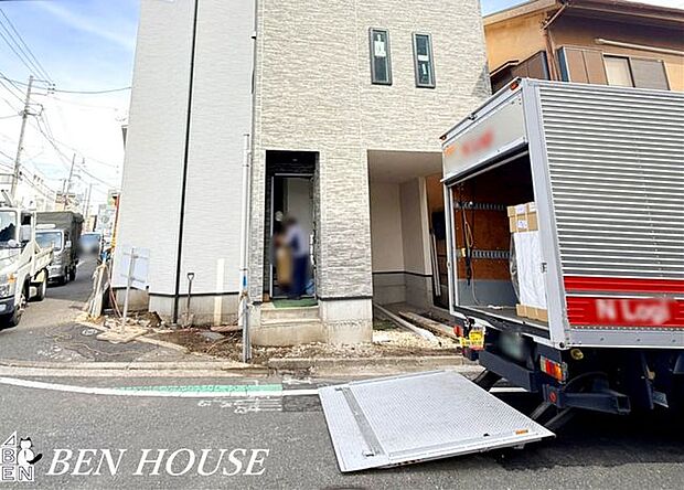 全棟ビルトインガレージ付きです。・各棟、駐車1台可能です・ビルトインタイプの車庫スペースで大切なお車を雨・風から守ってくれます・いつでも内覧可能です