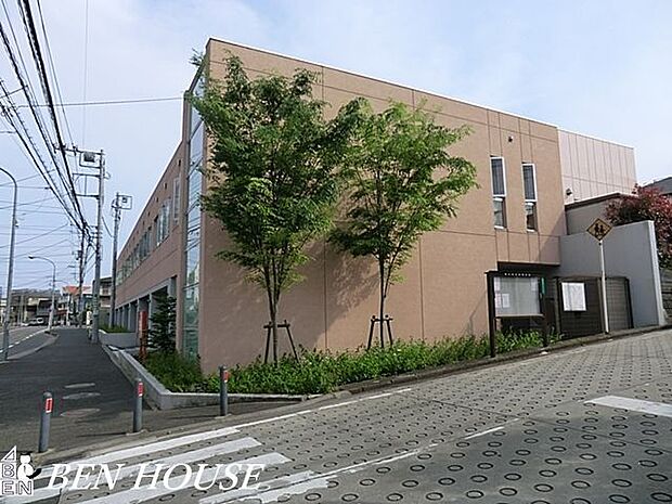 オハナ上永谷保育園 徒歩8分。近くに保育施設が点在しているので、お仕事帰りのお迎えもスムーズです♪ 600m