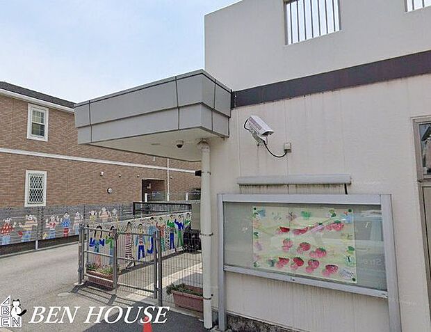 有馬川はなみずき保育園 徒歩1分。近くに保育施設が点在しているので、お仕事帰りのお迎えもスムーズです♪ 60m