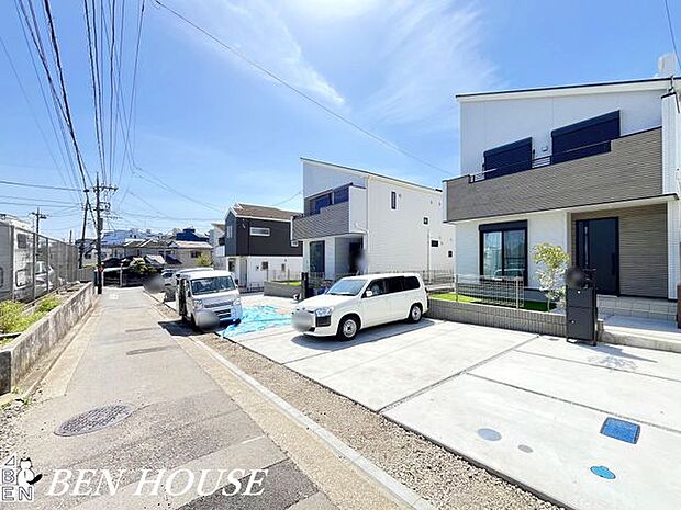 外観・車通りが少なく、落ち着いた住宅街に位置しています。外観のやさしい印象が、この街の空気によく馴染みます。