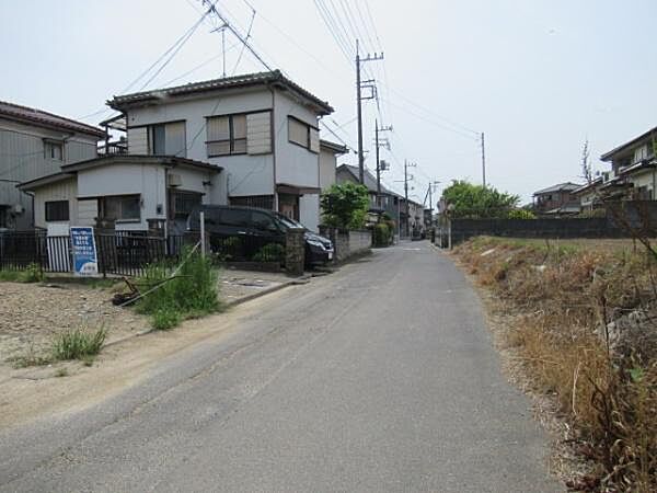 北側公道、幅員約4.5ｍ