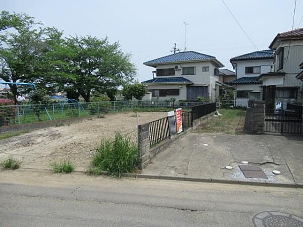 北側より撮影。