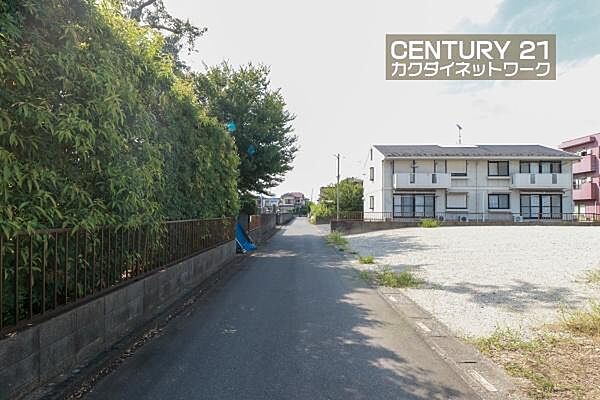 北側市道　1.8ｍ