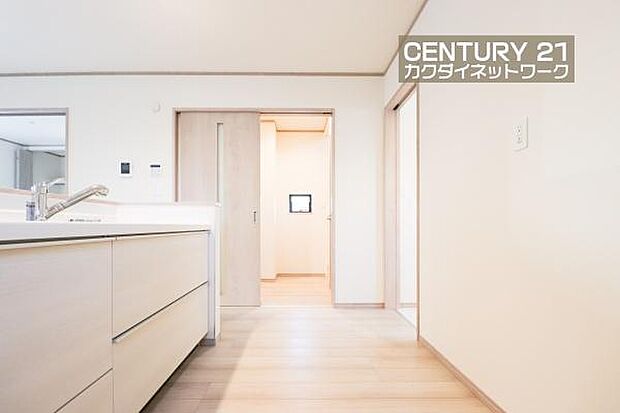 広々としたキッチンスペース。