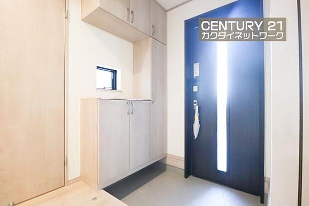 シューズBOXで玄関をきれいにお使いいただけます。