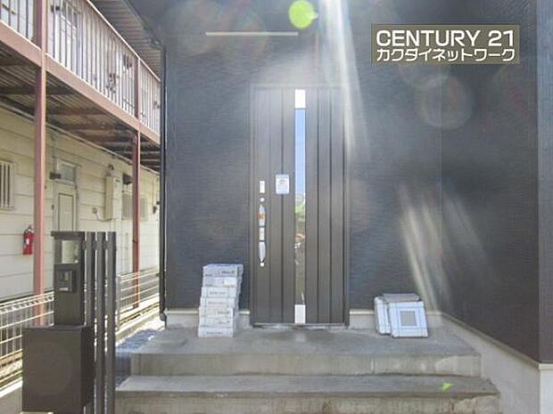 スペースに余裕のある玄関。