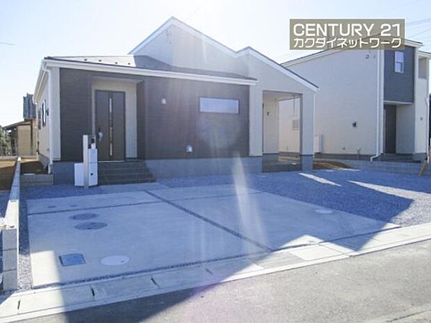 カースペース2台なので、2台所有やゲスト用スペースとして活用できます。