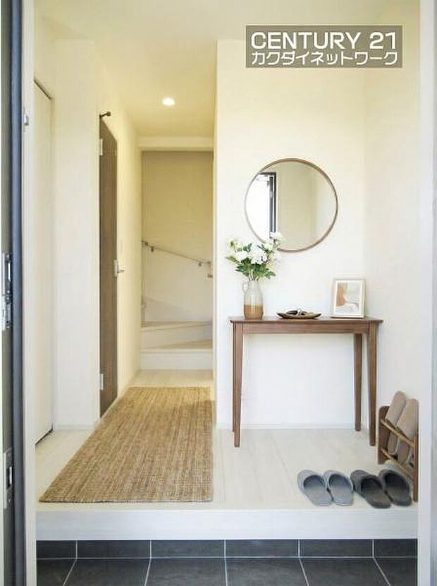 家族が毎日使う場所でありお客様をお迎えする玄関。※家具はイメージです。