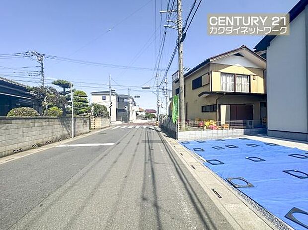南東側公道　6.9ｍ