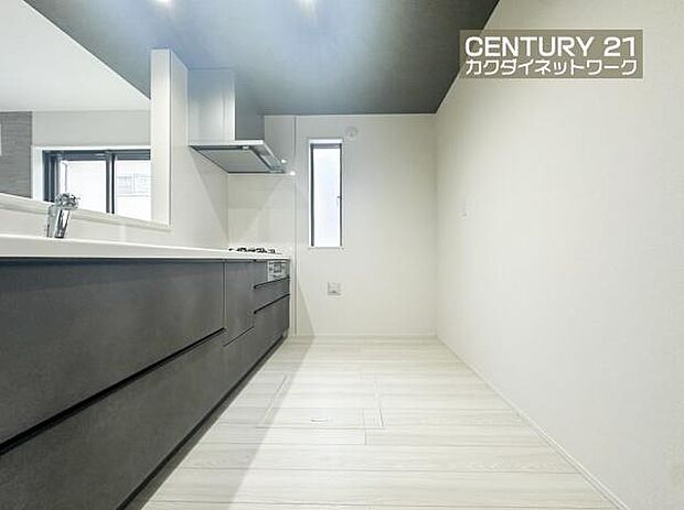 広々としたキッチンスペース。