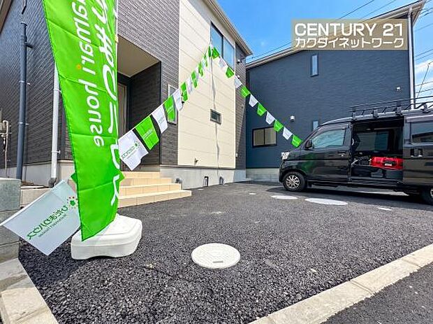 カースペース。スペースに余裕があるので乗り降りも楽ちんです。