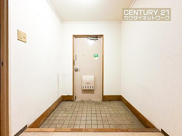 家族が毎日使う場所でありお客様をお迎えする玄関。
