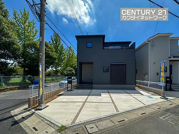 カースペース2台なので、2台所有やゲスト用スペースとして活用できます。
