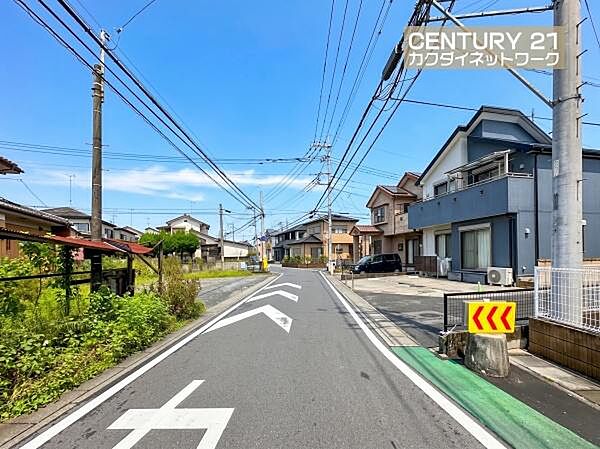 北西側道路