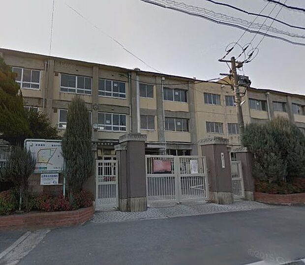 岡山市立鹿田小学校（917m）