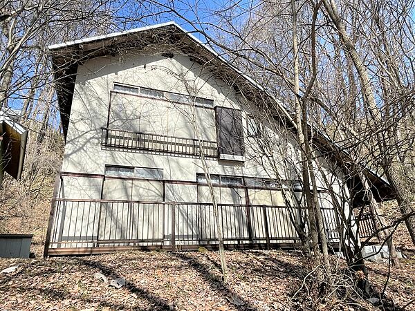 detached 群馬県吾妻郡長野原町大字北軽井沢1353-973
地図を見る