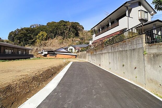 前面道路含む現地写真