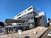 湘南台駅よりバス13分 徒歩5分 4階 築11年1ヶ月の賃貸物件