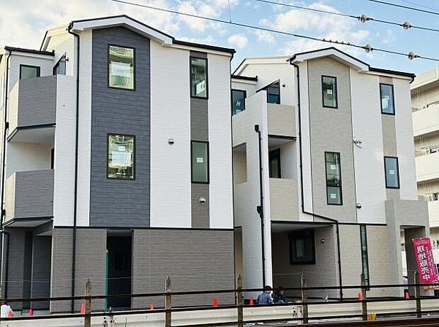 アクセスしやすい環境となっています。新築のため今後の完成が楽しみです。