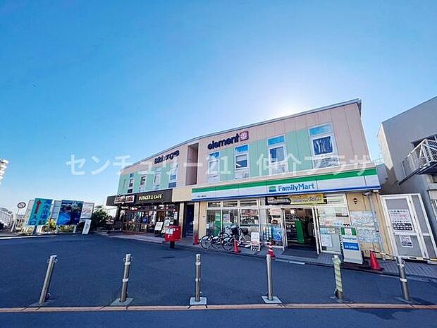 ファミリーマート 片瀬江ノ島駅前店まで834m、あなたと、コンビに、ファミリーマート