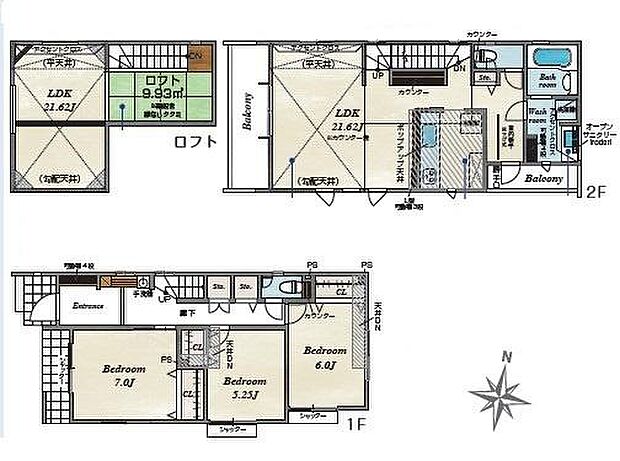 2階建てとロフトを備えた間取りでゆとりある空間が広がっています。各部屋はバランス良く配置され収納スペースも豊富です。水回りがまとめられているため動線がスムーズです。