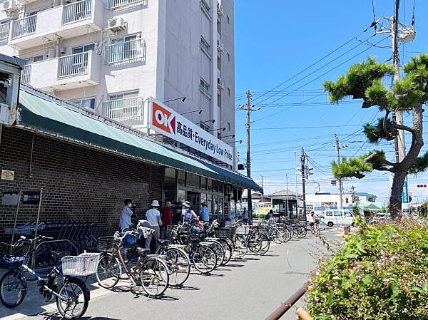 オーケー辻堂店まで437m
