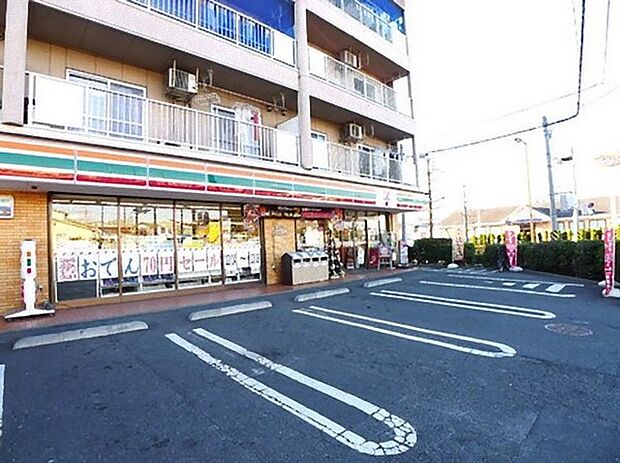セブンイレブン藤沢石川3丁目店まで277m