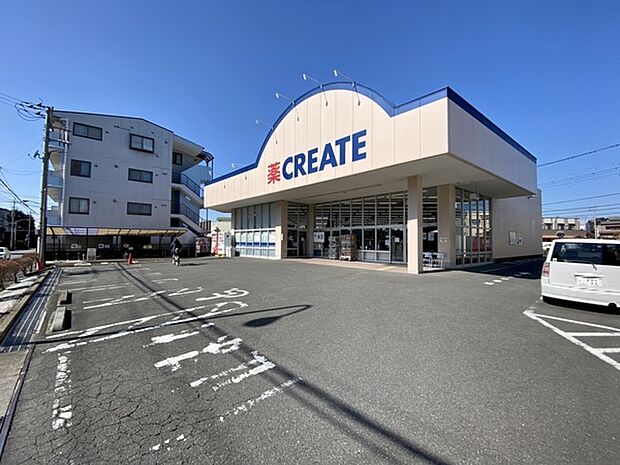 クリエイトエス・ディー鵠沼神明店まで814m