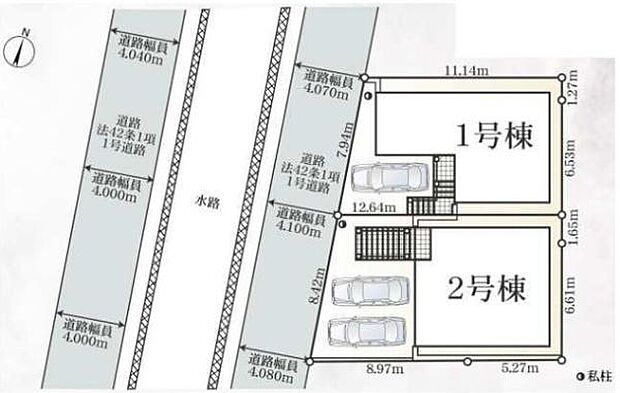全体区画図から各棟の配置や駐車スペースの広さが分かります。敷地内の動線がすっきりしており車の出し入れも容易です。道路幅員や各棟の寸法も明確に記載されており安心してご検討いただけます。