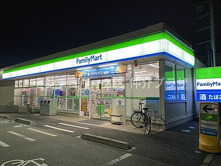 ファミリーマート藤沢湘南台四丁目店まで319m
