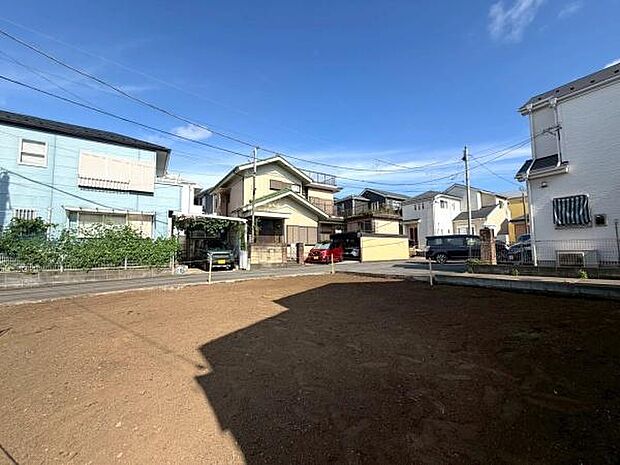 北西法外道路の為、北側陽当たり、通風良好です♪