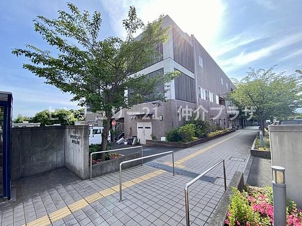 御所見市民センターまで1008m