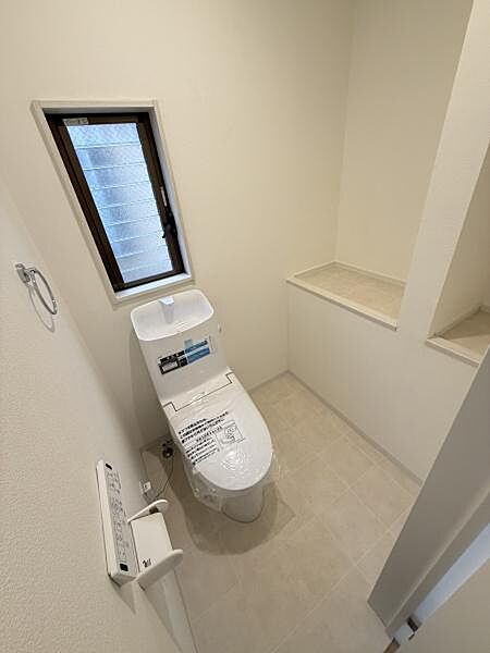 トイレを拡大表示