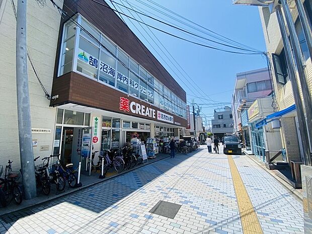 クリエイトエス・ディー小田急鵠沼海岸駅前店まで146m