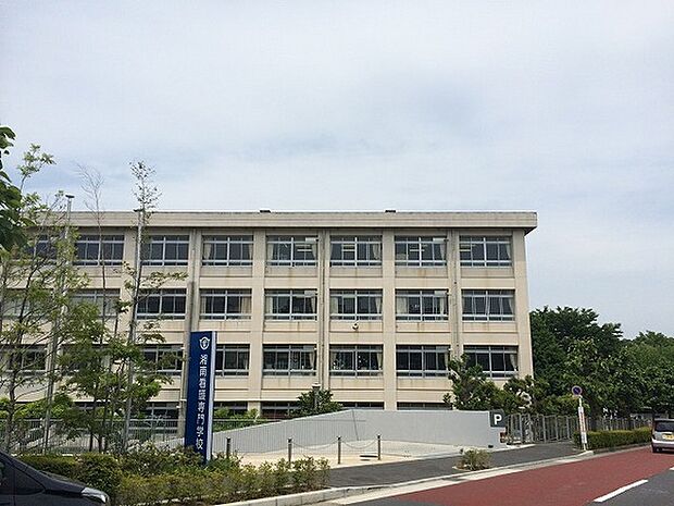 藤沢市立小糸小学校まで610m