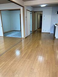 クレストＹＭＤ2 1階2LDKのリビング/ダイニング