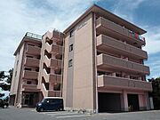 彦根駅より徒歩35分 1階 築24年9ヶ月の賃貸物件