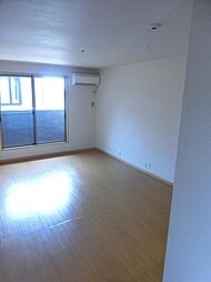 クレセント18 1階1LDKのリビング/ダイニング