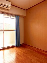 シャトル城町 3階ワンルームのリビング/ダイニング