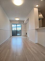 ヒカルサ彦根松原町 1階1LDKのリビング/ダイニング